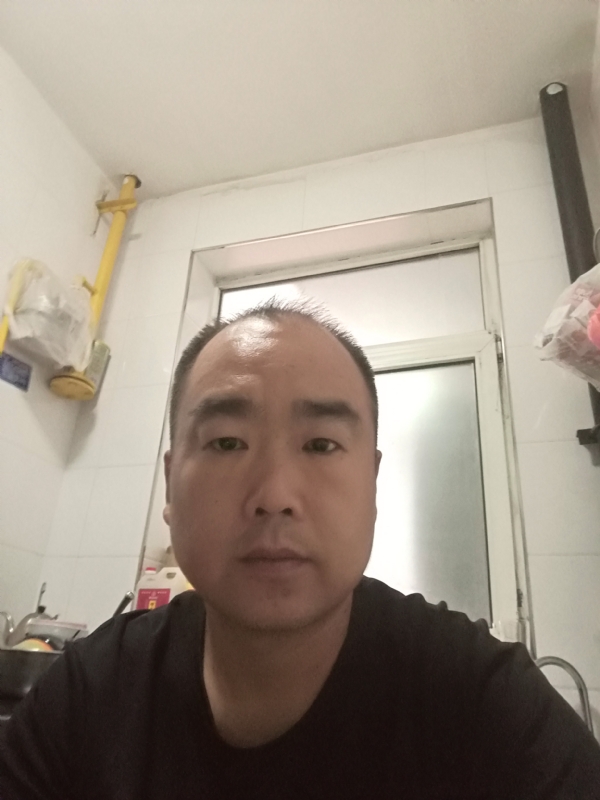 我的心很迷茫的第一张照片--三明交友网