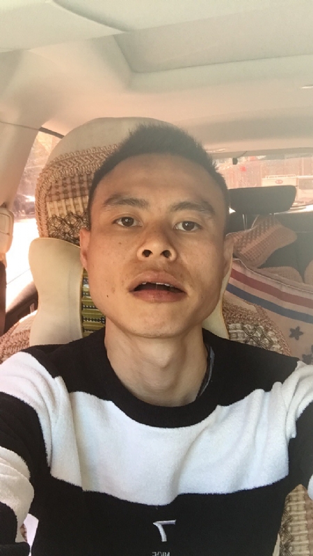 小何的第一张照片--三明交友网