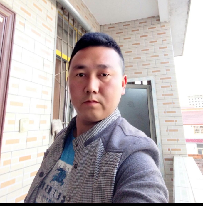 帅帅的大叔的第一张照片--三明交友网
