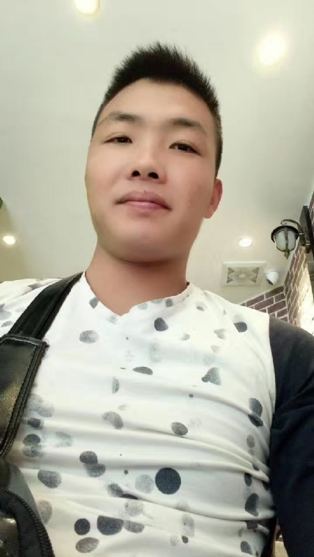 吃生蚝的小乖乖的第一张照片--三明交友网