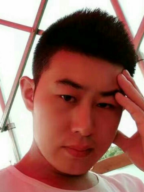 淡漠的第一张照片--三明交友网