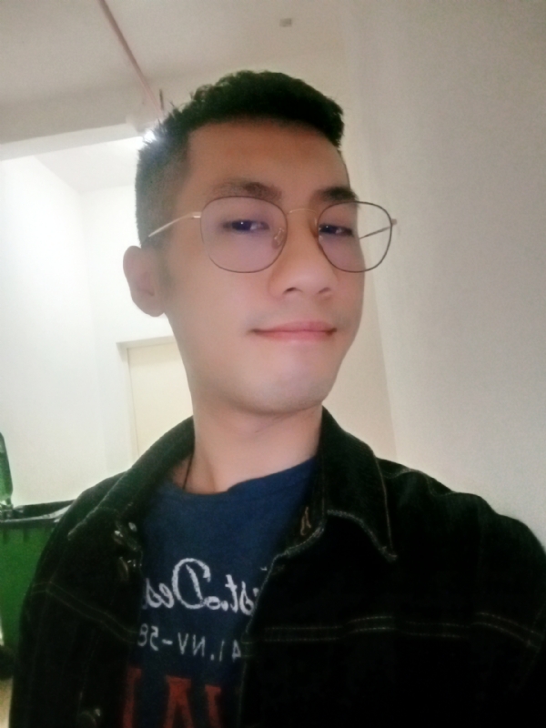 赫兹的第一张照片--三明交友网