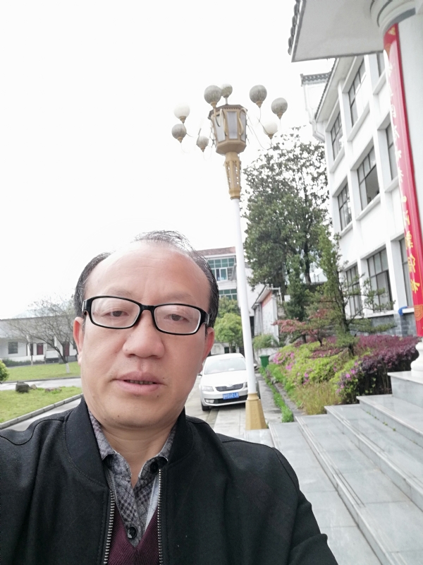 玫瑰祥云的第二张照片--三明交友网