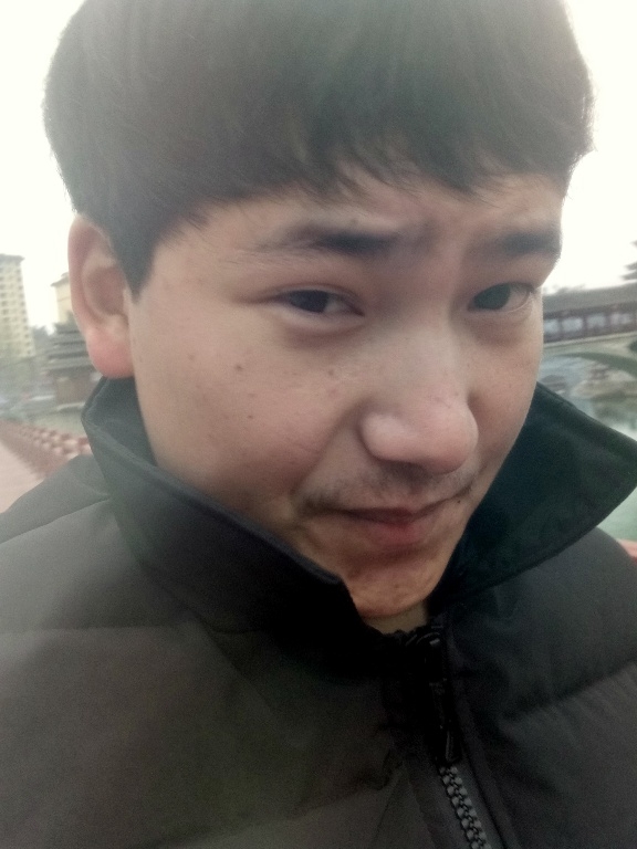 侗族青年作家超超的第二张照片--三明交友网