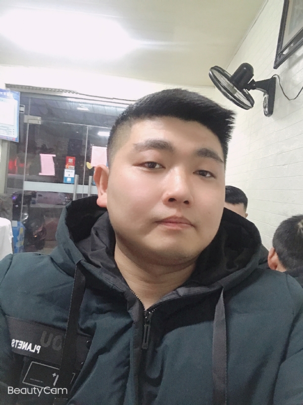 回忆是个小孩的第一张照片--三明交友网