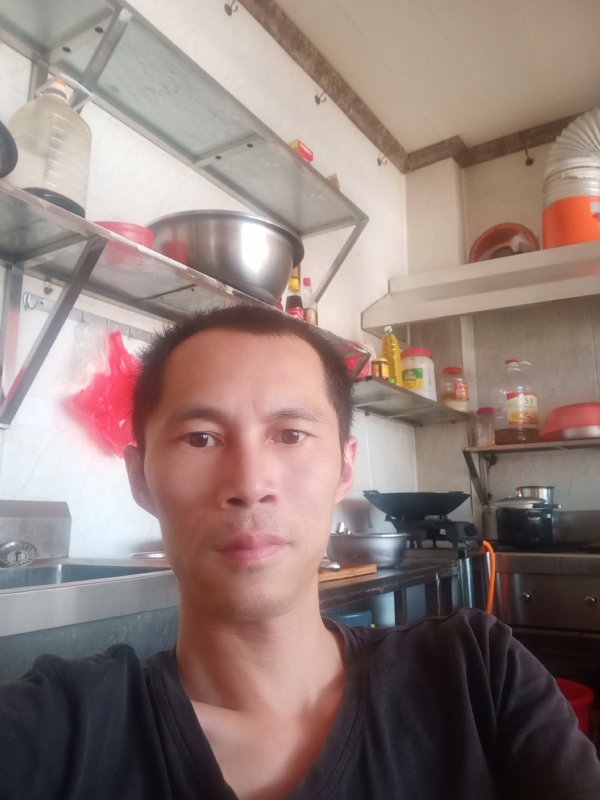 生活还在继续的第一张照片--三明交友网