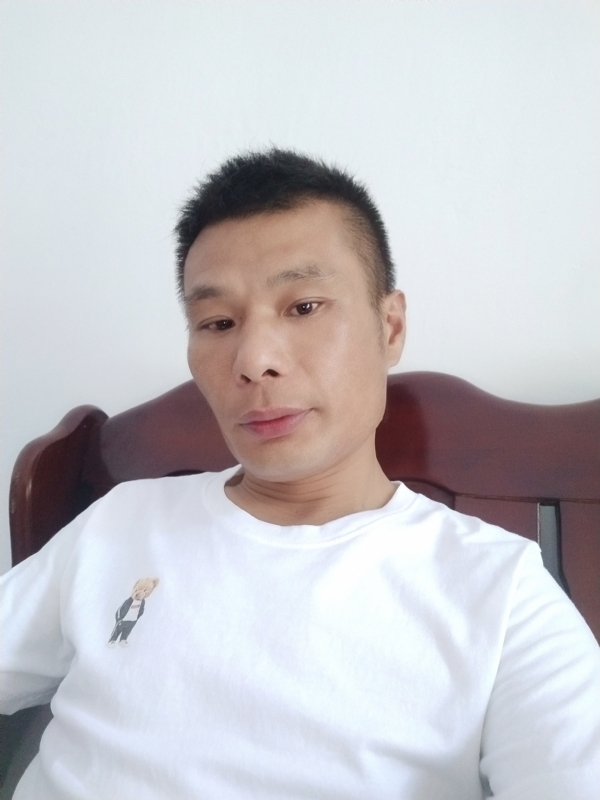 年少轻狂的第一张照片--三明交友网