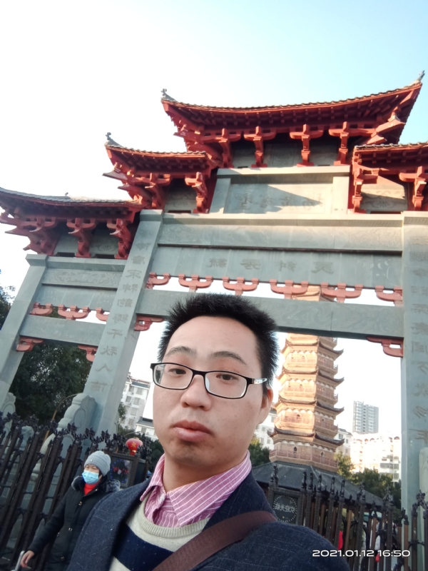 碧血丹心的第一张照片--三明交友网