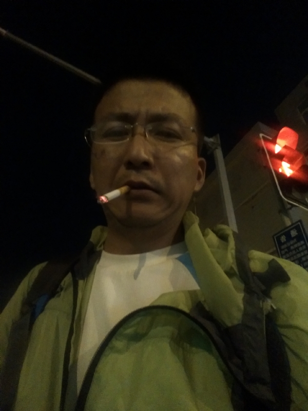 认真的生活的第一张照片--三明交友网