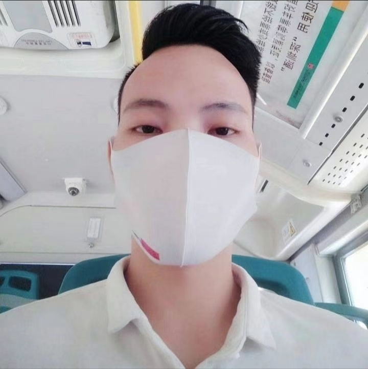 摆渡者的第一张照片--三明交友网