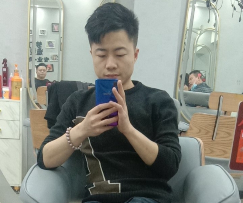 无法自拔的第一张照片--三明交友网