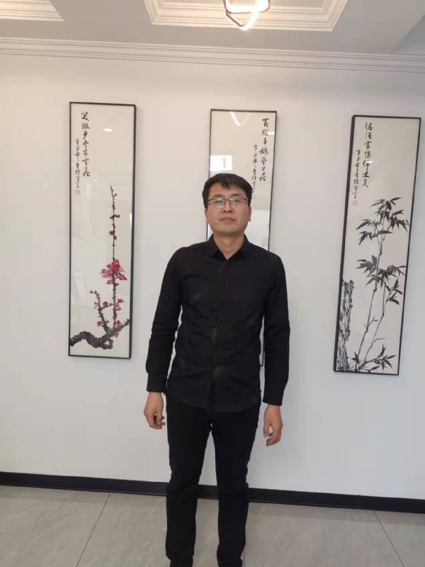 情义比天高的第一张照片--三明交友网