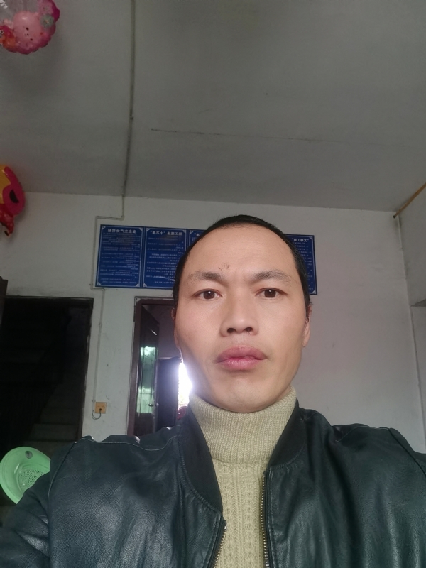 陈前的第一张照片--三明交友网