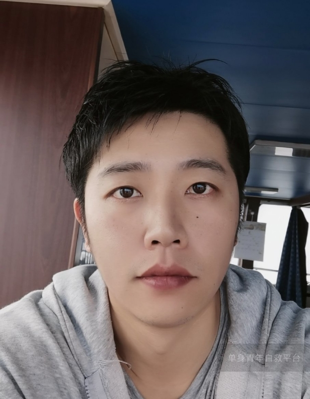 不太帅的男人的第一张照片--三明交友网