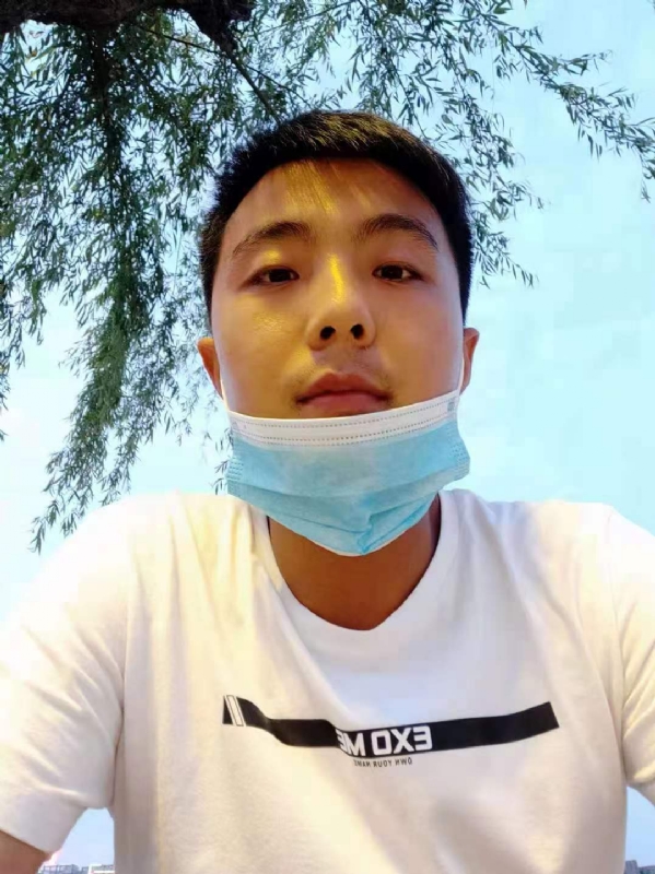 态度的第一张照片--三明交友网