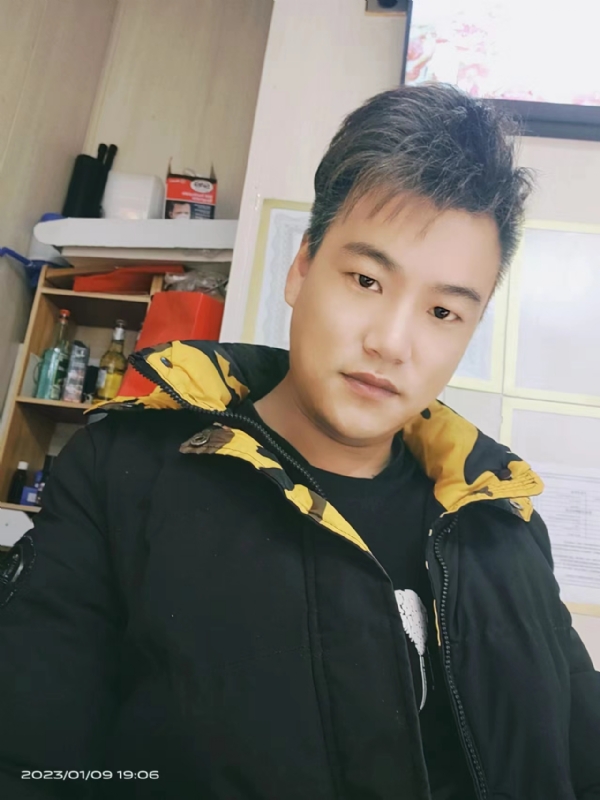 孤酒枕愁眼眠的第一张照片--三明交友网