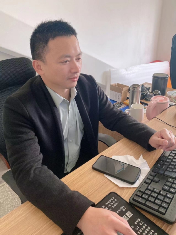 落叶知秋的第一张照片--三明交友网
