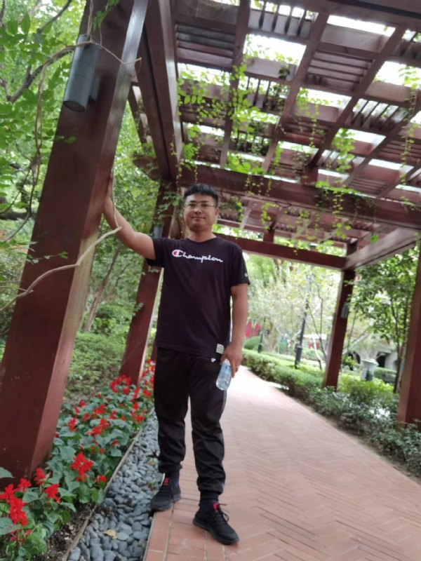 会飞的鱼的第一张照片--三明交友网