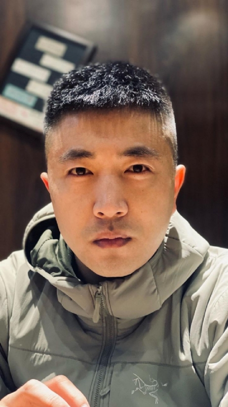 山中何缘的第一张照片--三明交友网