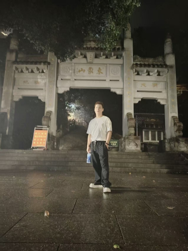 慕晨的第一张照片--三明交友网
